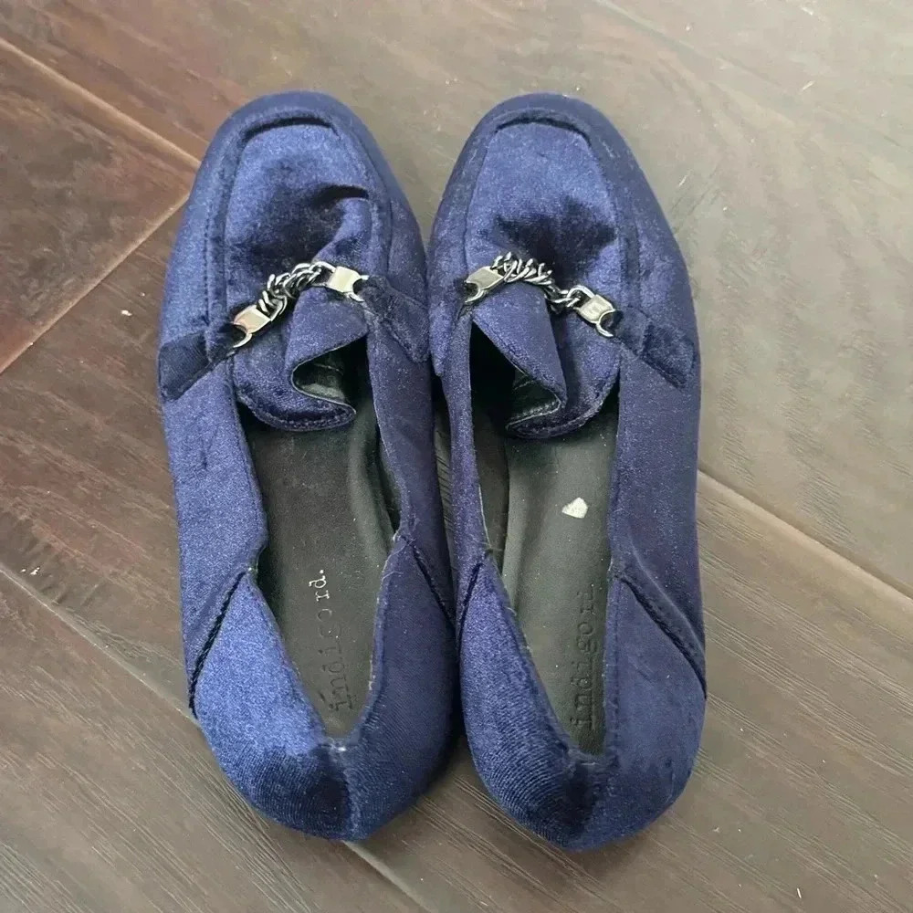 Blue velvet loafer shoes 8 - Picture 4 of 5